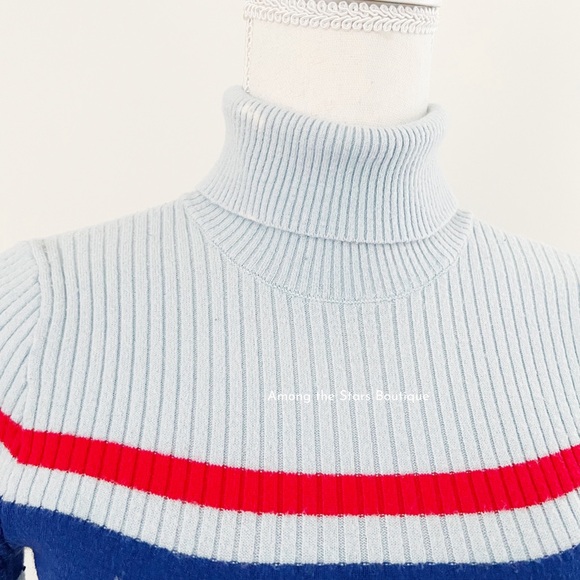 FLAWED GEM! Wilson Turtleneck Sweater ASO Taylor Swift in Midnights Photoshoot - Picture 5 of 9